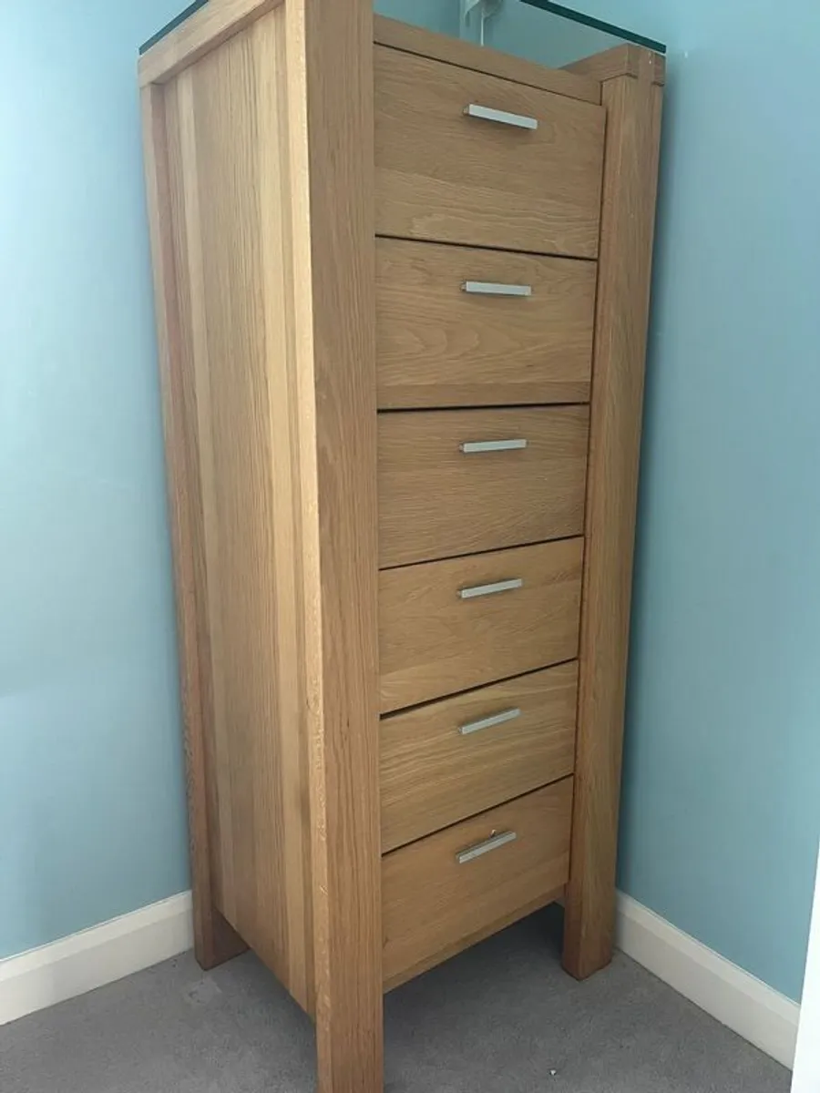 Chest of drawers - Image 1