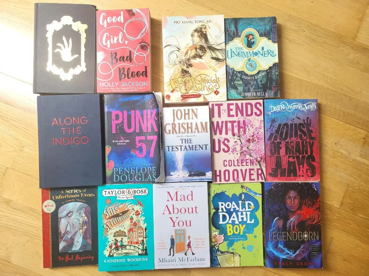 Children's books(teenagers) - Image 1