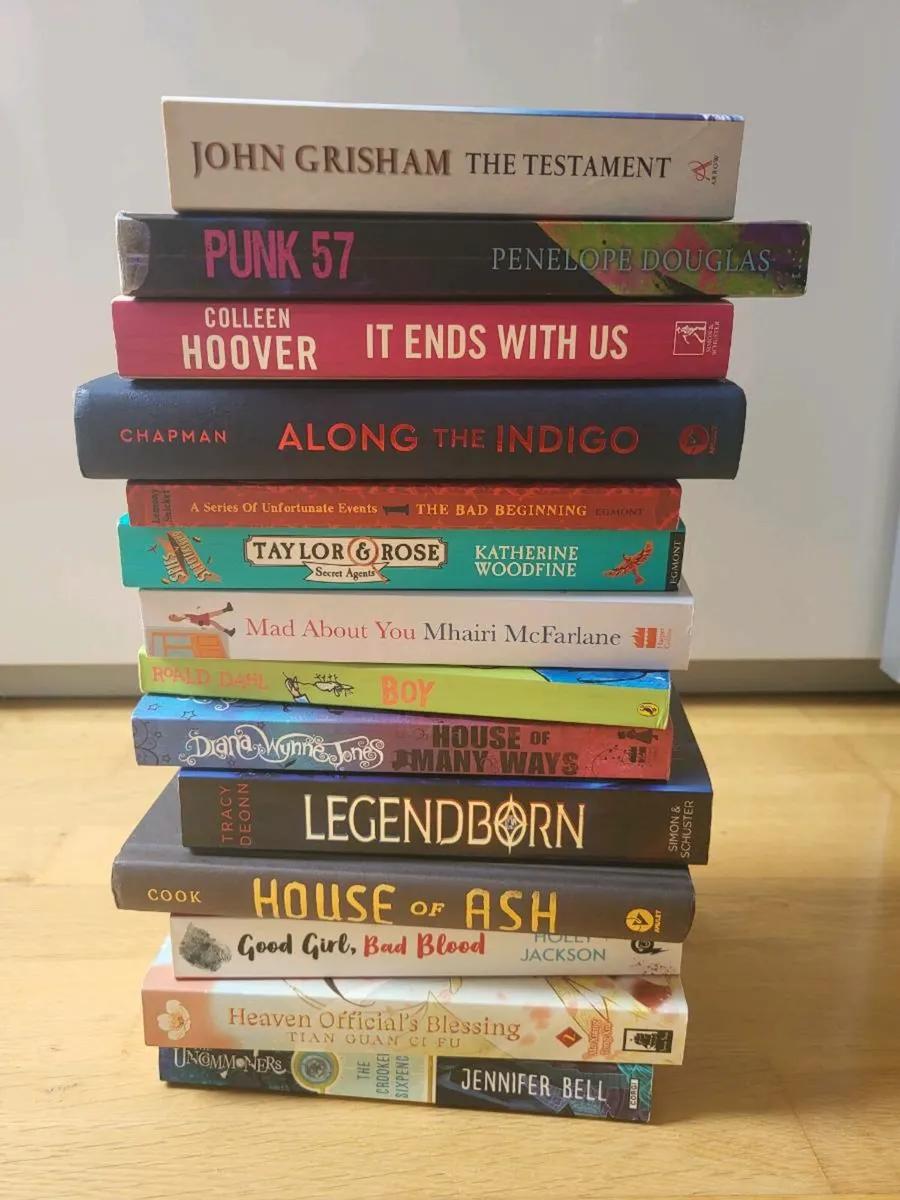 Children's books(teenagers) - Image 2