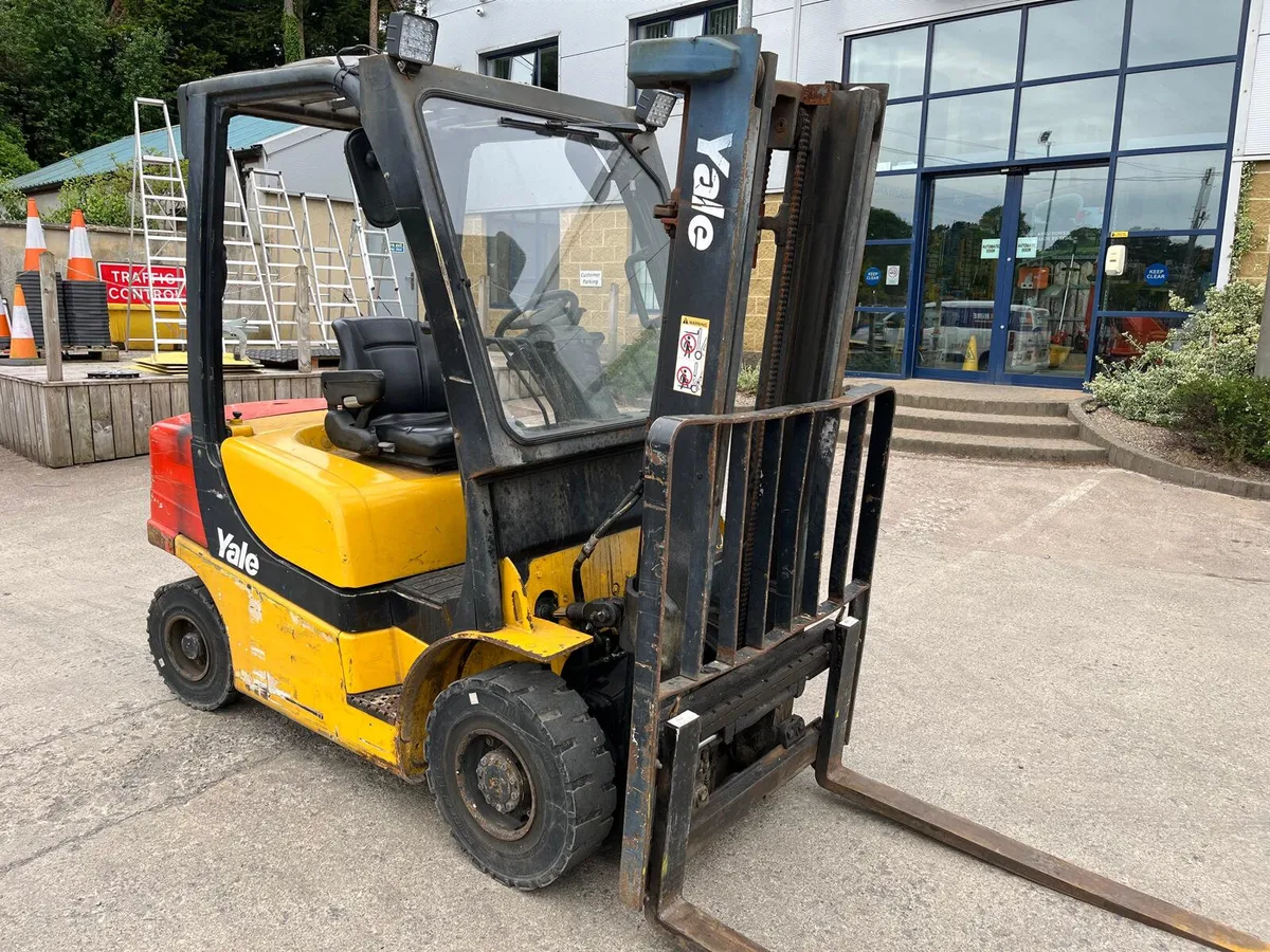 2006 YALE GDP25VX 2.5T DIESEL FORKLIFT - Image 2