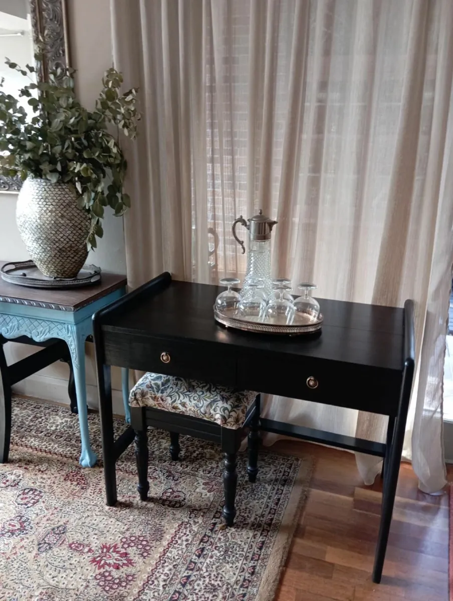 Retro desk - Image 2