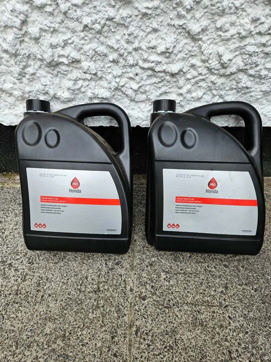 Honda engine coolant 6.5 liters - Image 1