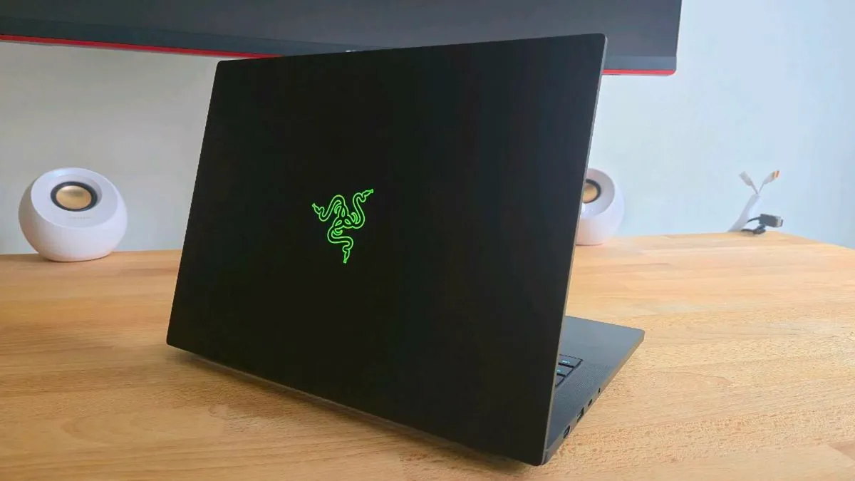 Razer Blade 14 (2023) – RTX 4070 Gaming Laptop - Image 1