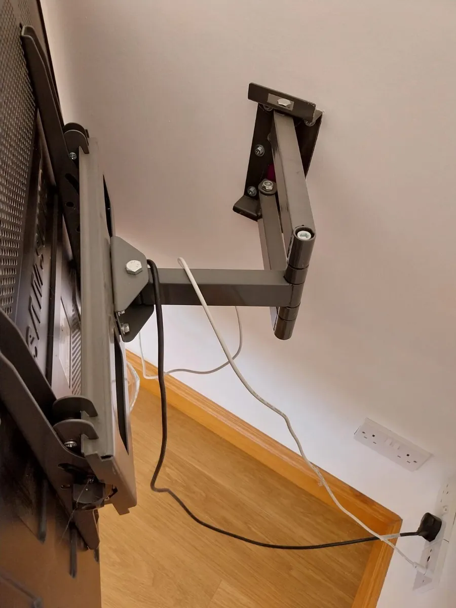 Gaming TV for sale - Image 3