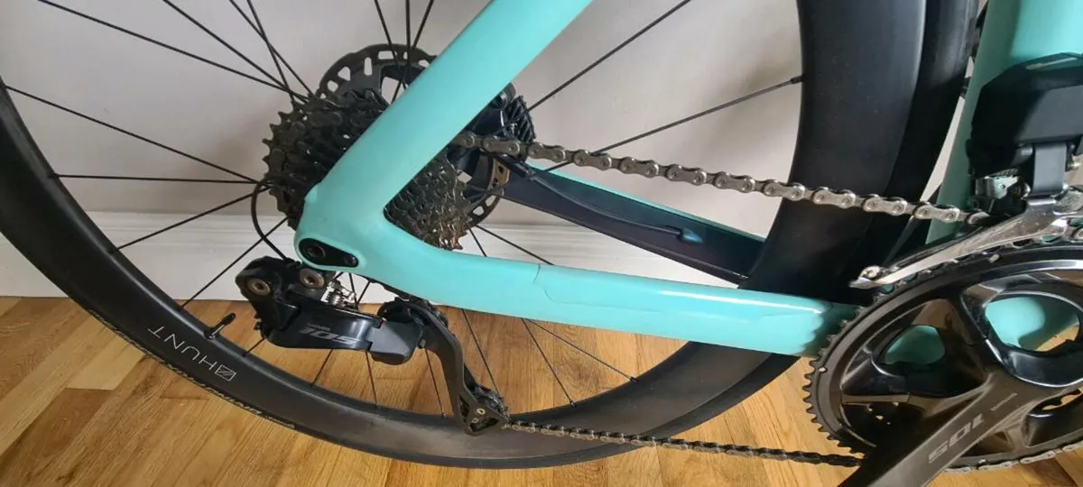 Bianchi Oltre Race - Image 3