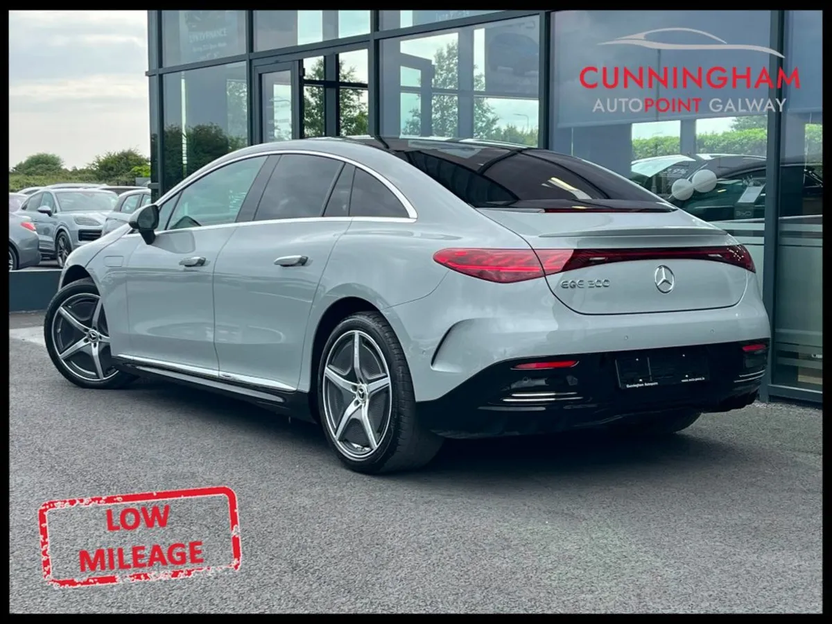 Mercedes-Benz EQE 300 AMG Premium - Image 2