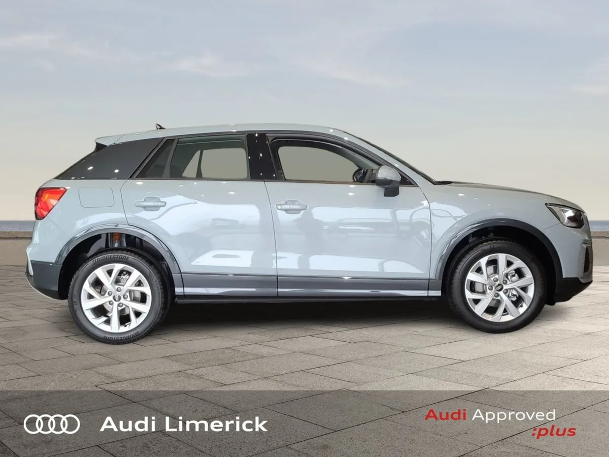 Audi Q2 35 Tfsi 150 SE S-T - Image 3