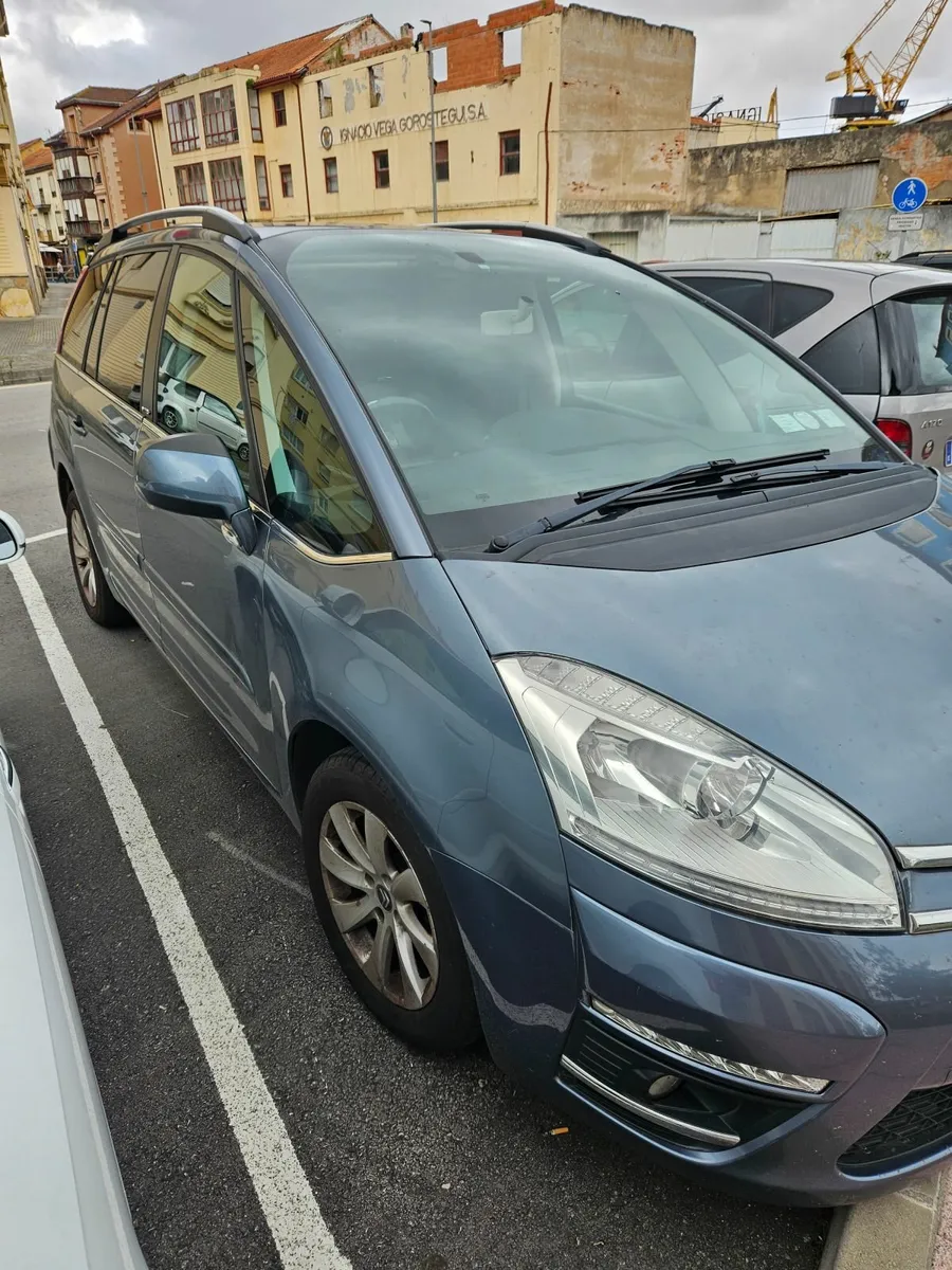 Citroen C4 Picasso 2011 - Image 3