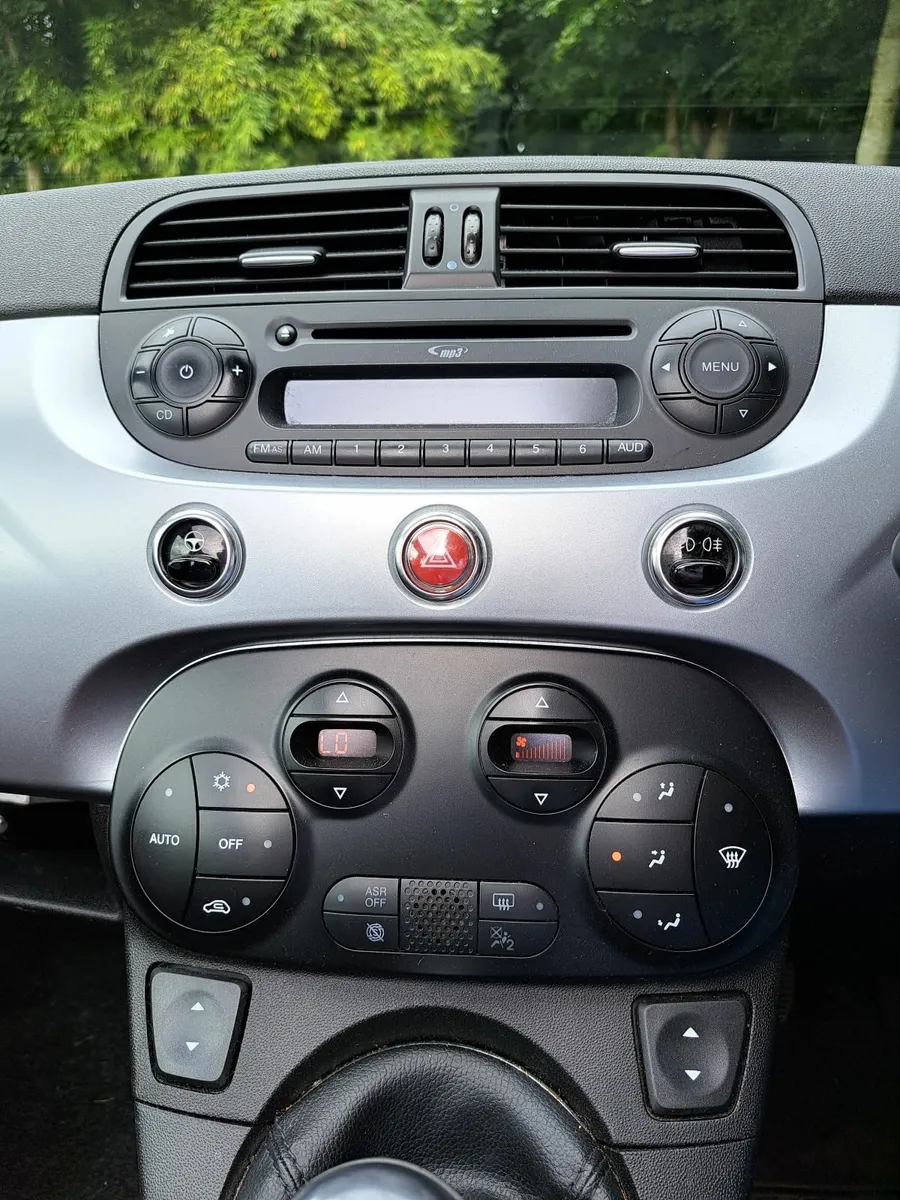 Fiat 500C Convertible - Image 4