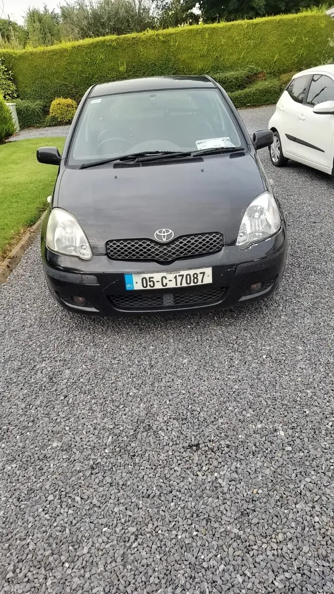 Toyota Yaris - Image 1