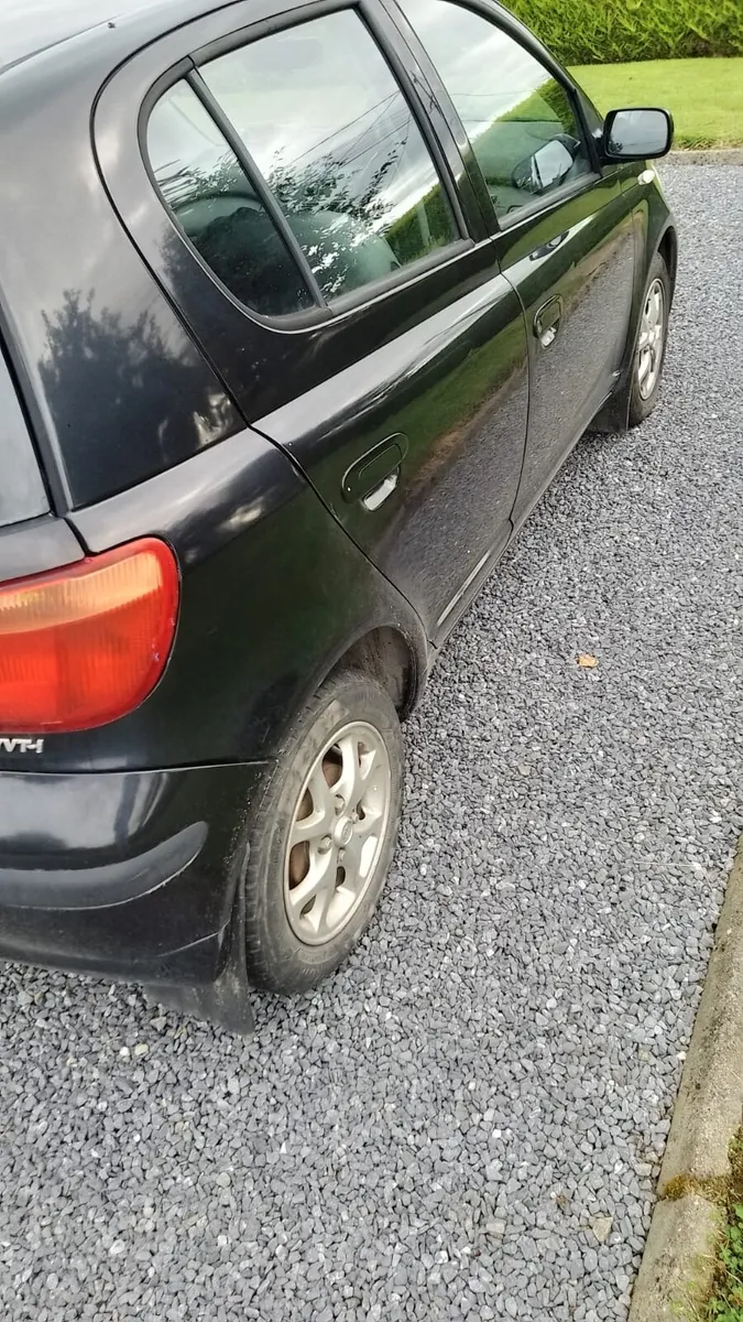Toyota Yaris - Image 4