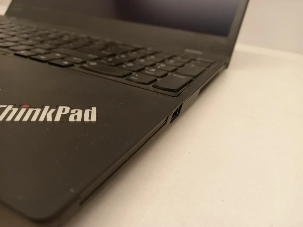 Online Auction Of A LENOVO ThinkPad T590 & More! - Image 2