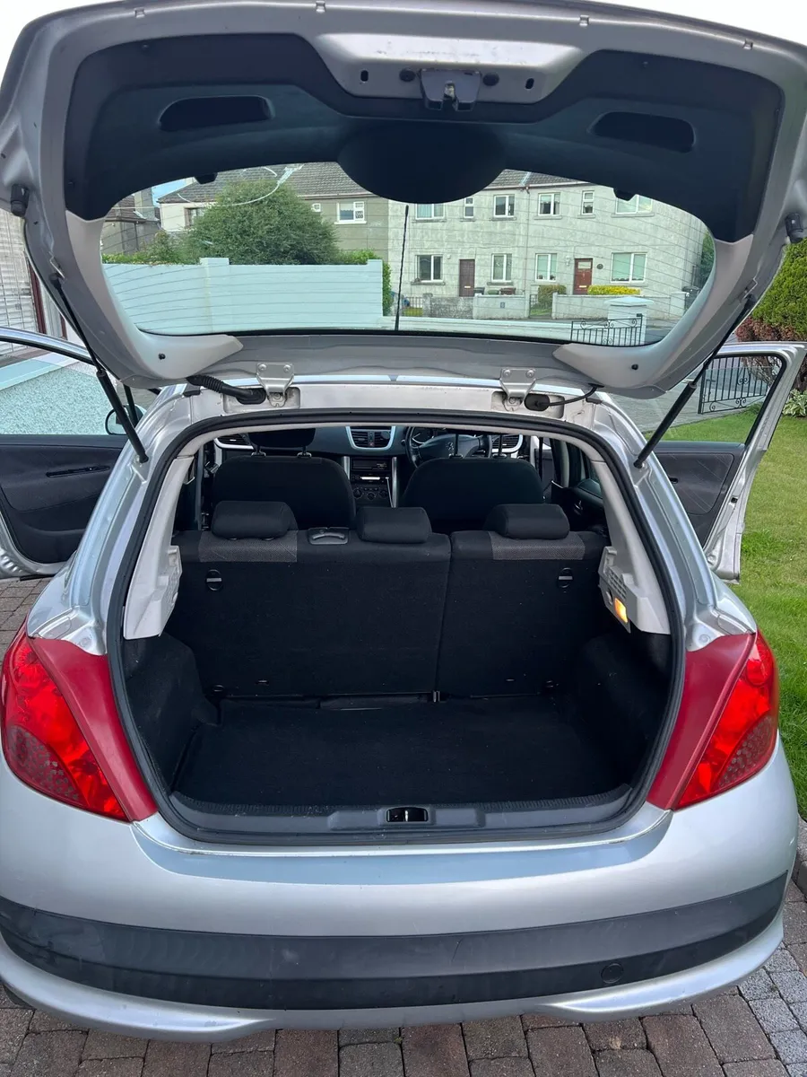 Peugeot 207 2007 - Image 4