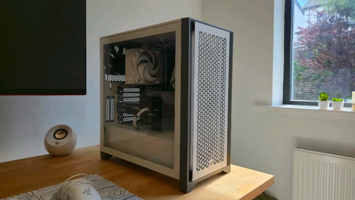 Complete Gaming Setup - Image 2