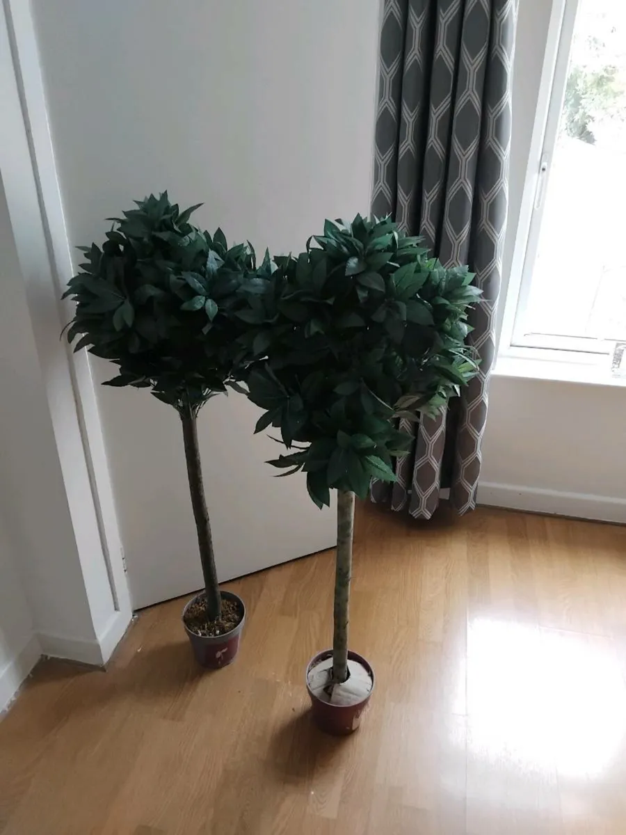 Two Artificial plants. Approx 4ft height. - Image 1