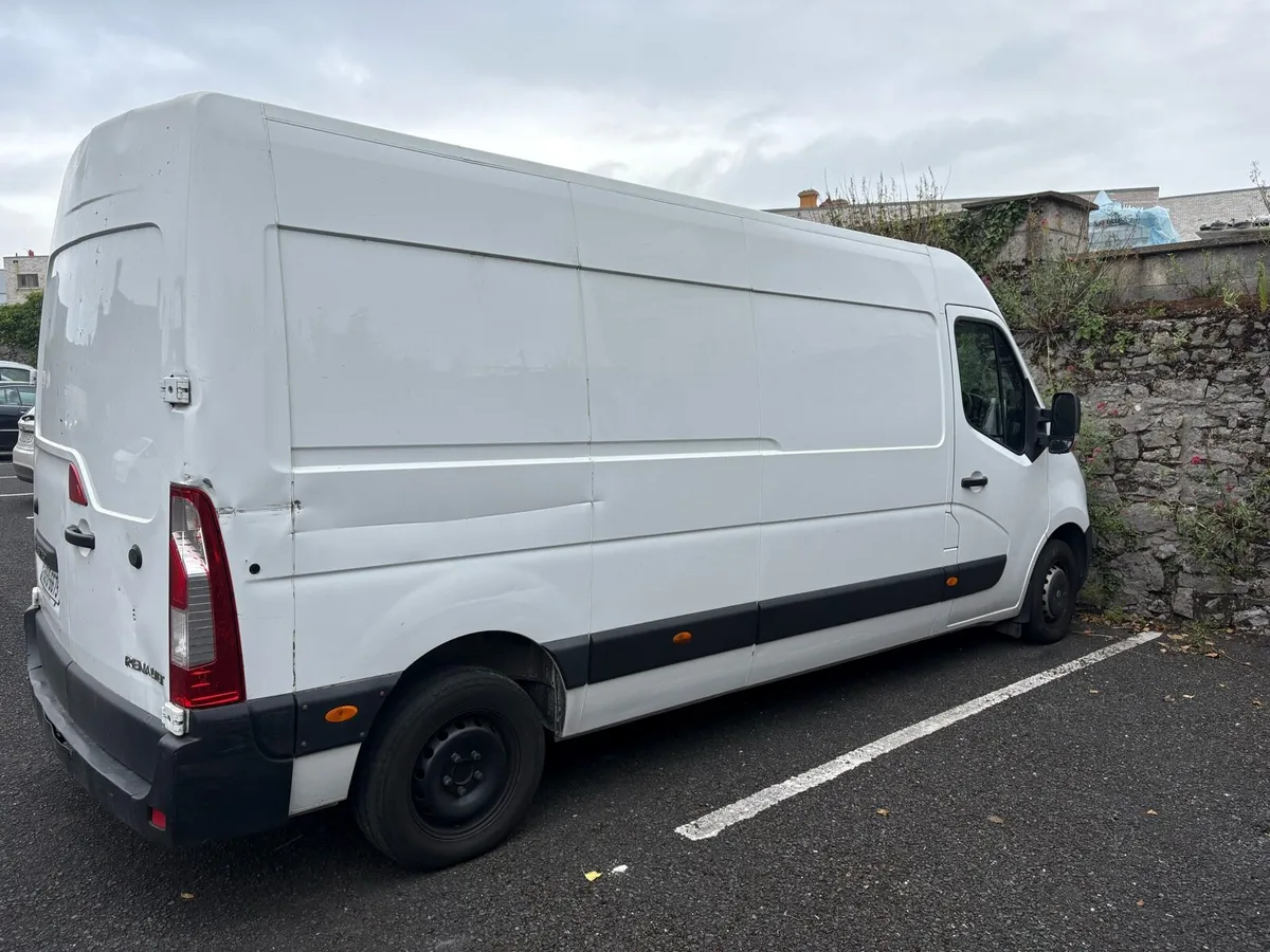 Renault master 2019 - Image 1