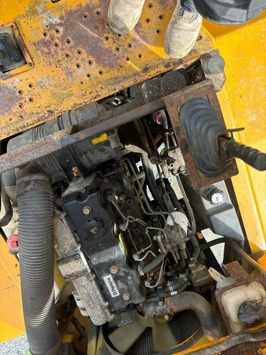 6 tonne thwaites dumper immaculate - Image 3