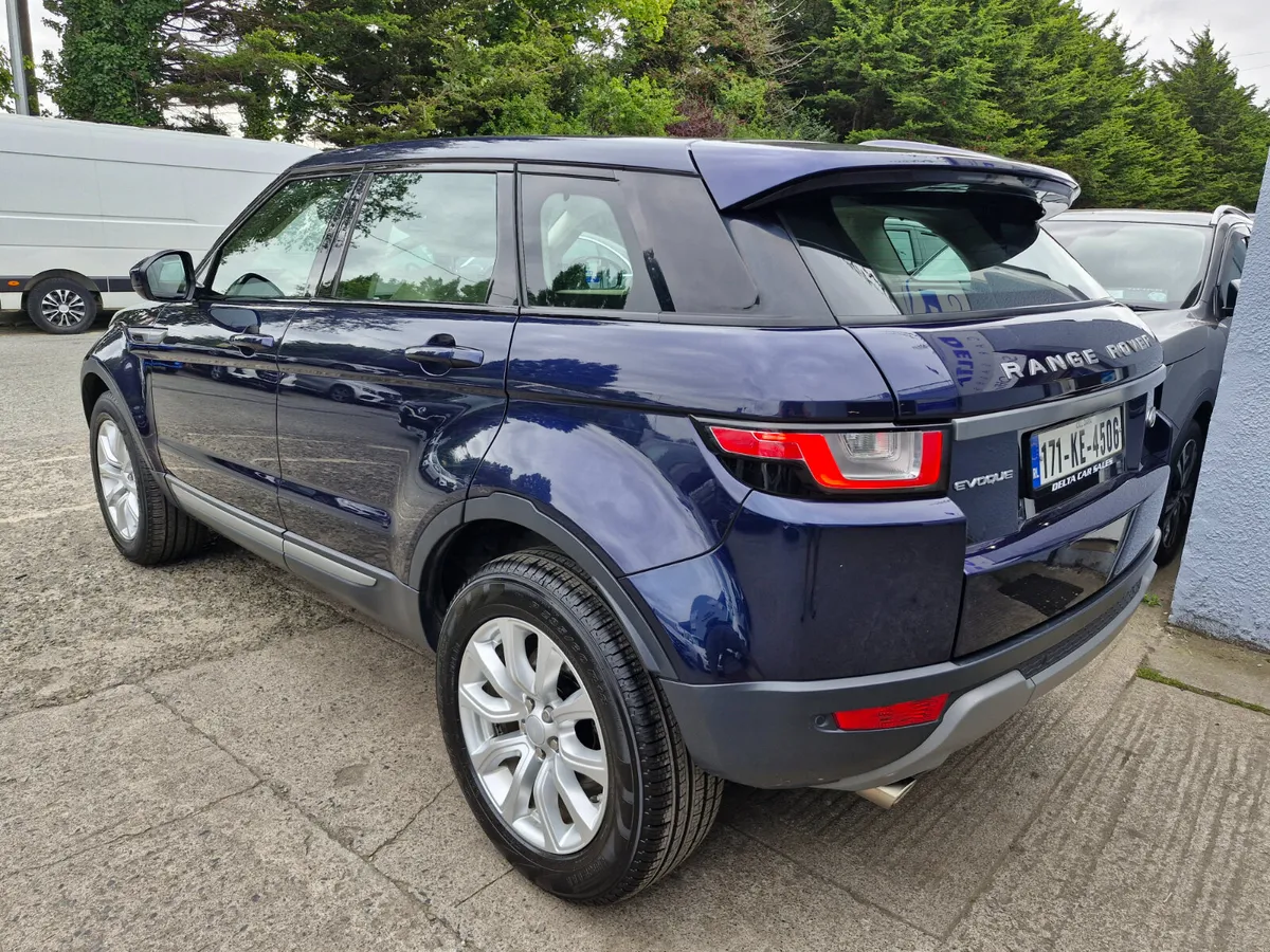 2017 LAND ROVER RANGE ROVER EVOQUE SE NCT 05/27 - Image 4