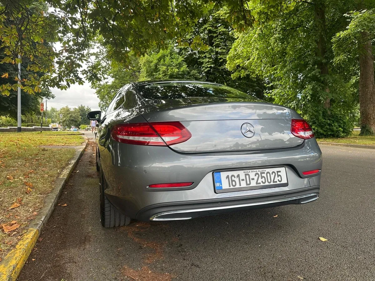 Mercedes C220d Coupe - Image 4