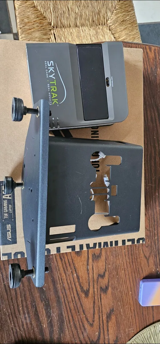Skytrak golf simulator - Image 4