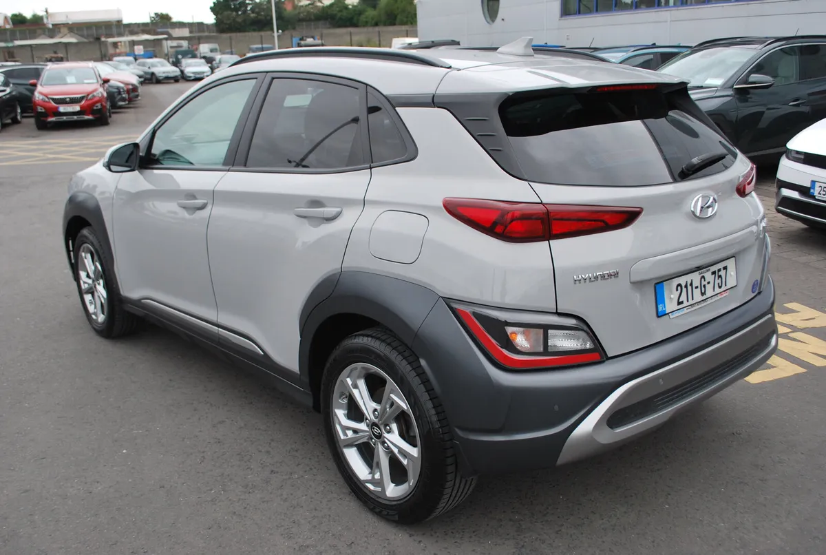 Hyundai KONA 2021 - Image 3