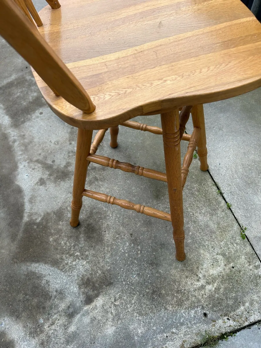 High stools - Image 4