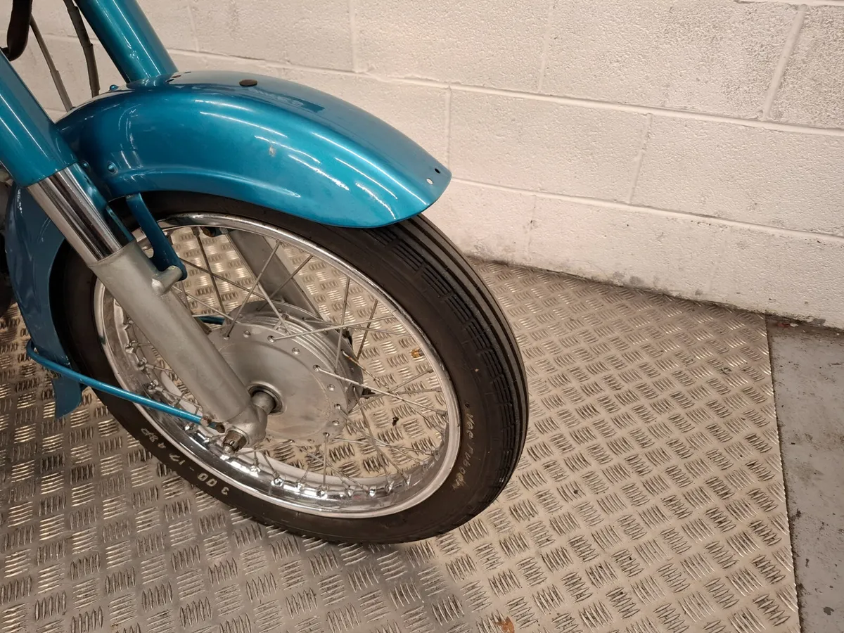 Honda CD175 1971 - Image 3