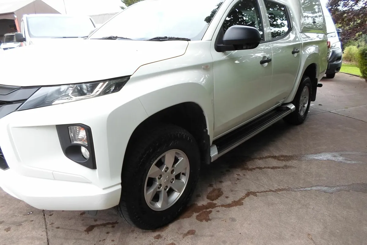 Mitsubishi L200 2020 - Image 3