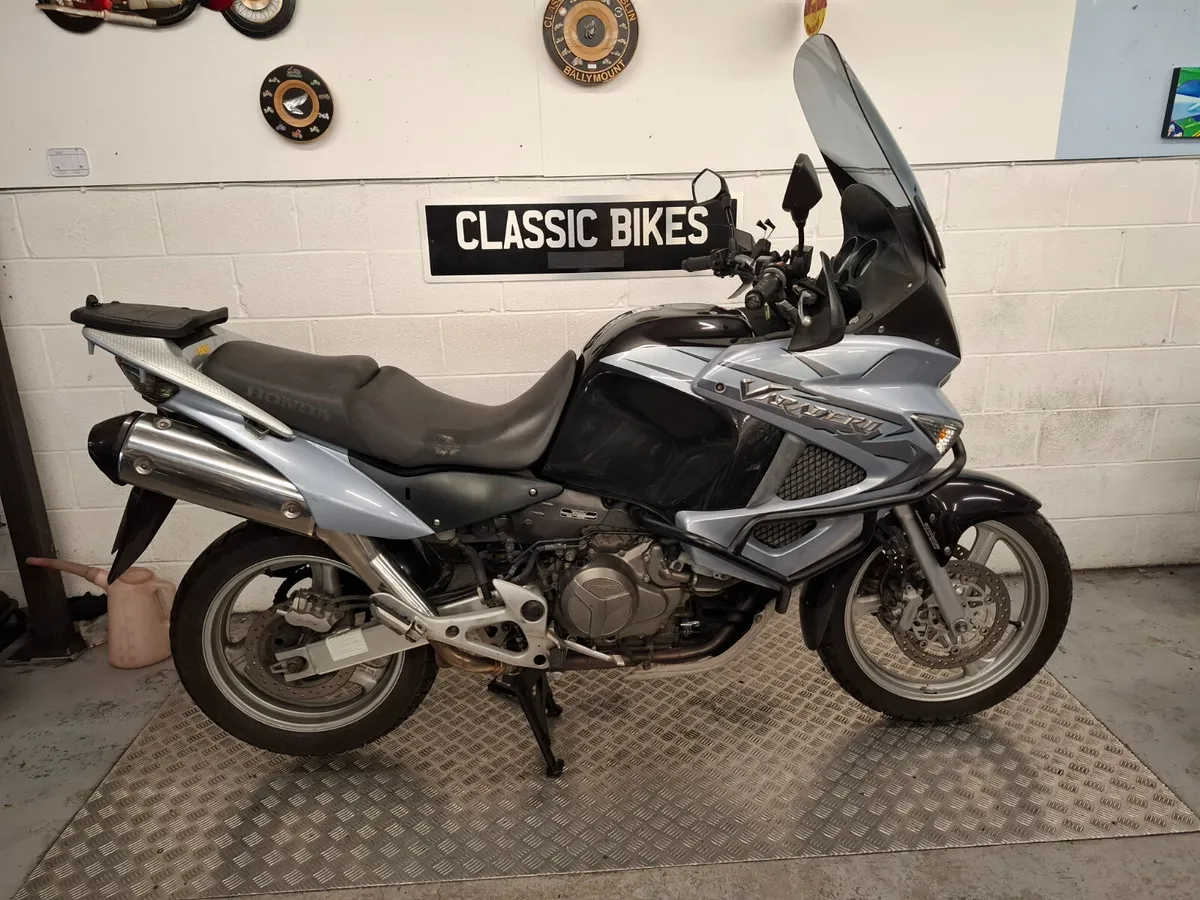 Honda Varadero 1000 2009 - Image 1