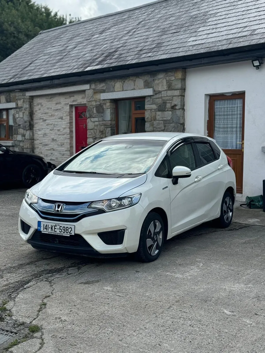 2014 Honda Fit Hybrid Leather Seats 2 keys new NCT - Image 3