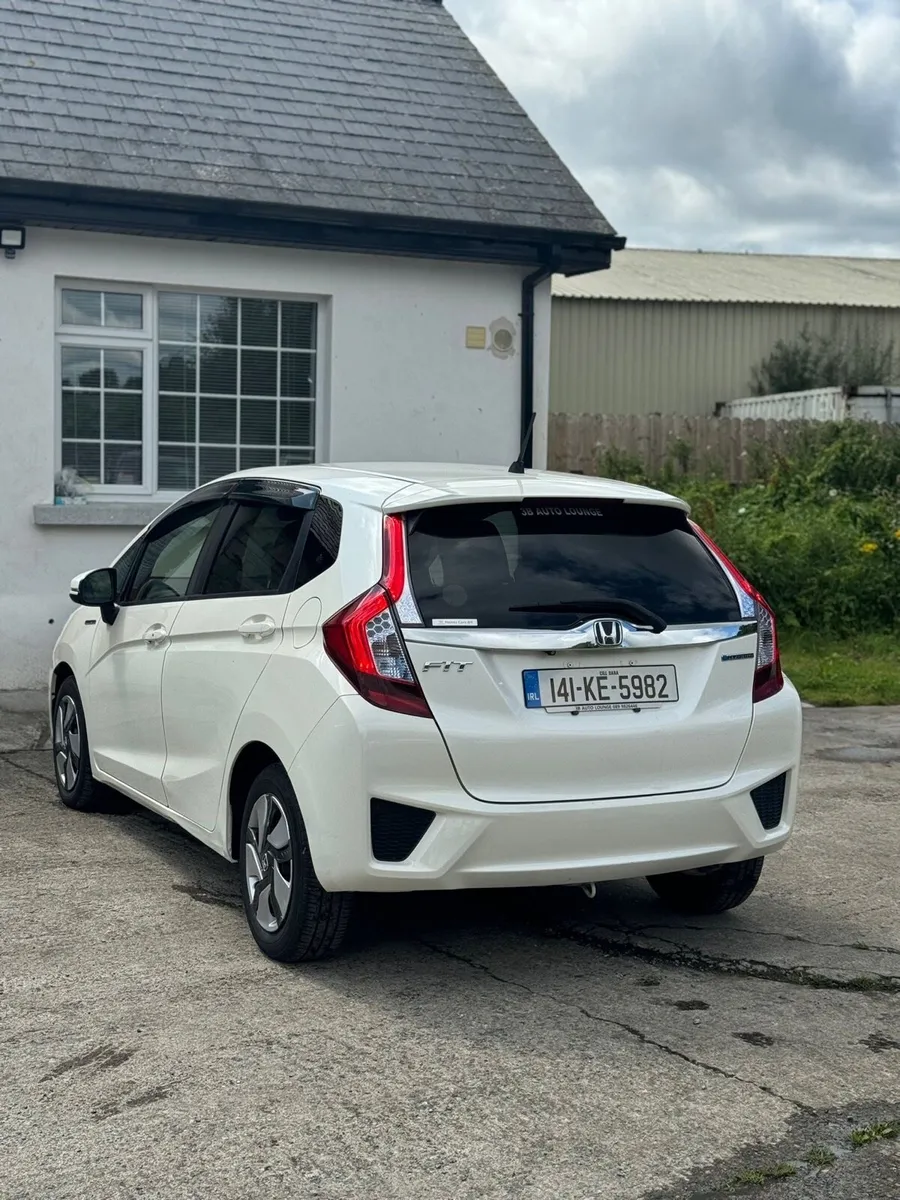 2014 Honda Fit Hybrid Leather Seats 2 keys new NCT - Image 4