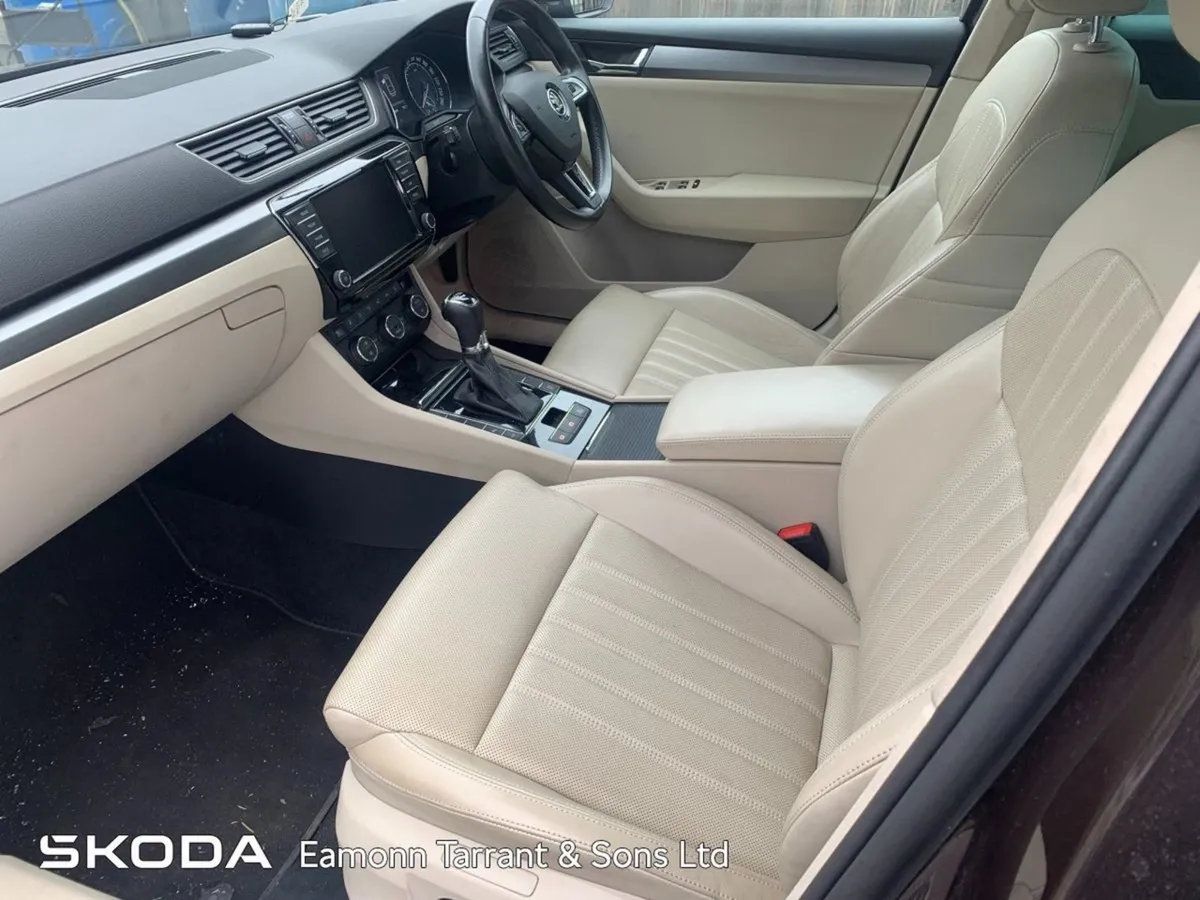 Skoda Superb 2.0 TDI 150bhp Style DSG - Image 3