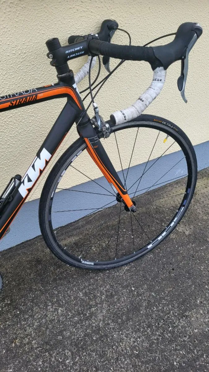 KTM adult road bike - Image 3