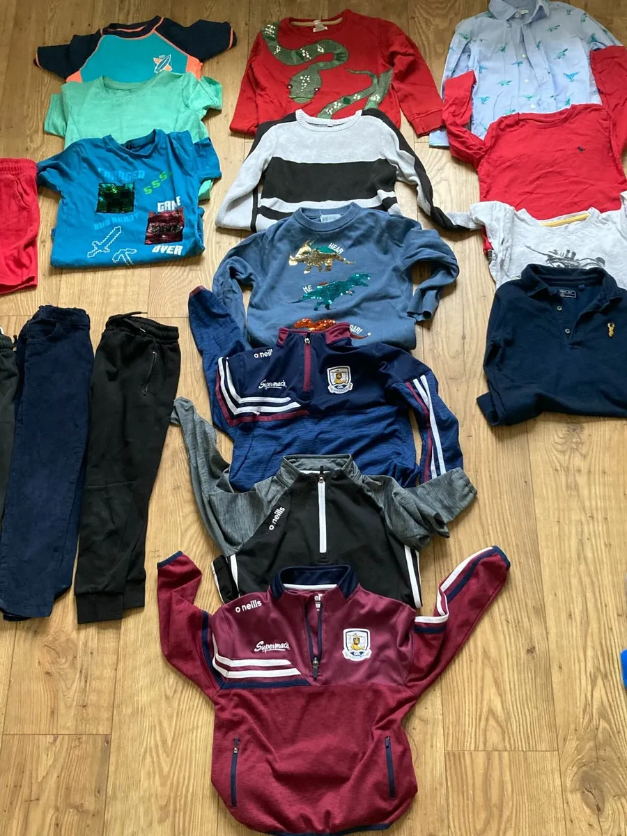 Boys Bundle 5-6 yrs - Image 4