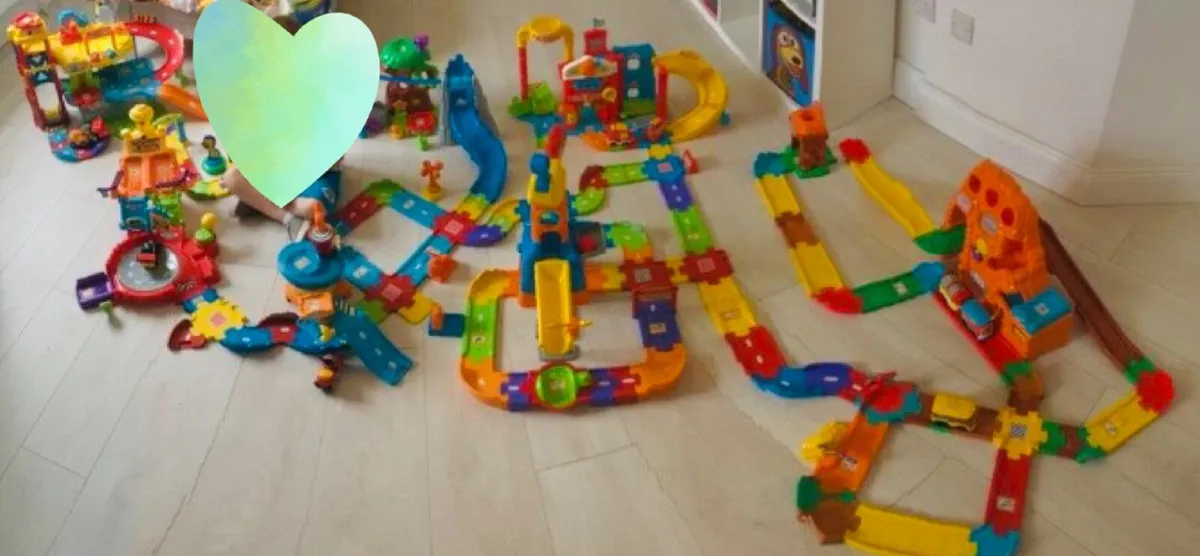 Toys - Image 1