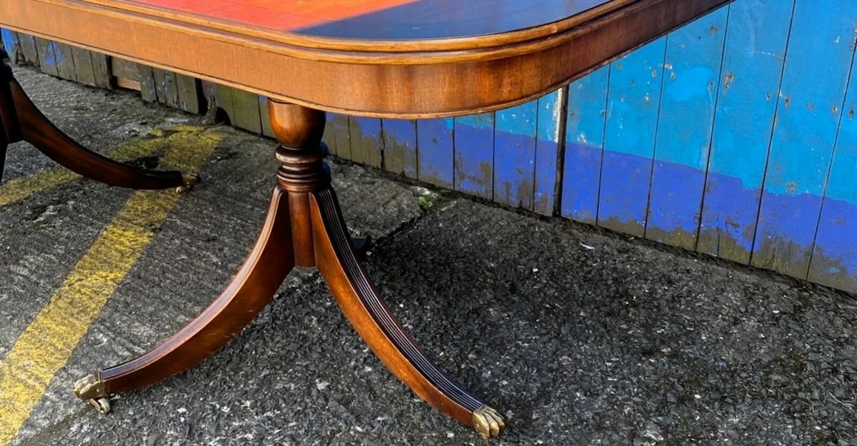 Extending Double Pedestal Dining Table - Image 3