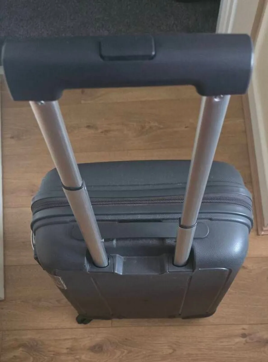 TRIPP cabin luggage - Image 2