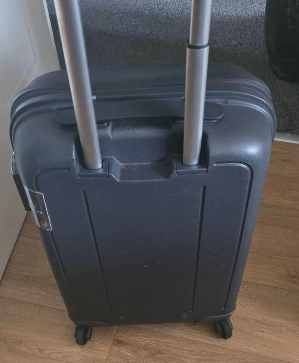 TRIPP cabin luggage - Image 4