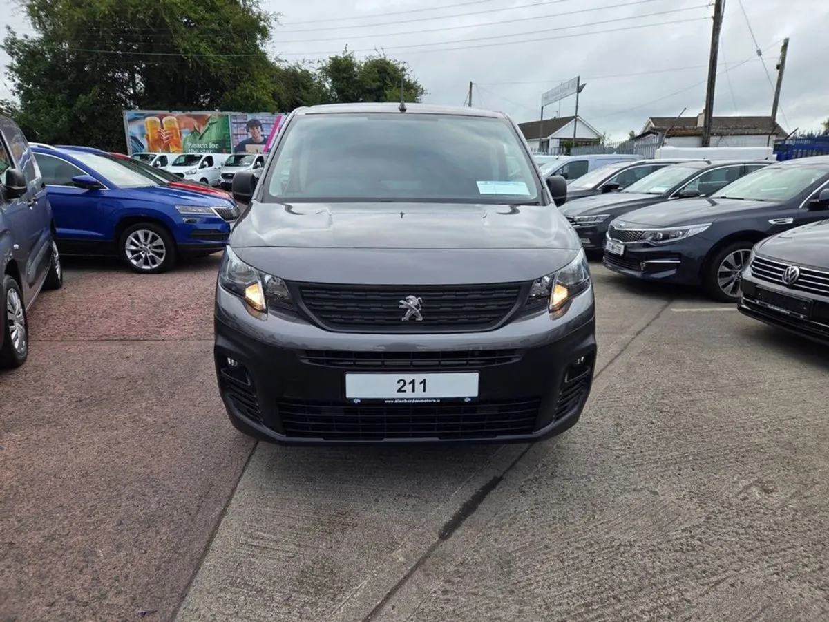 Peugeot Partner Bluehdi Professional L1 - Image 4