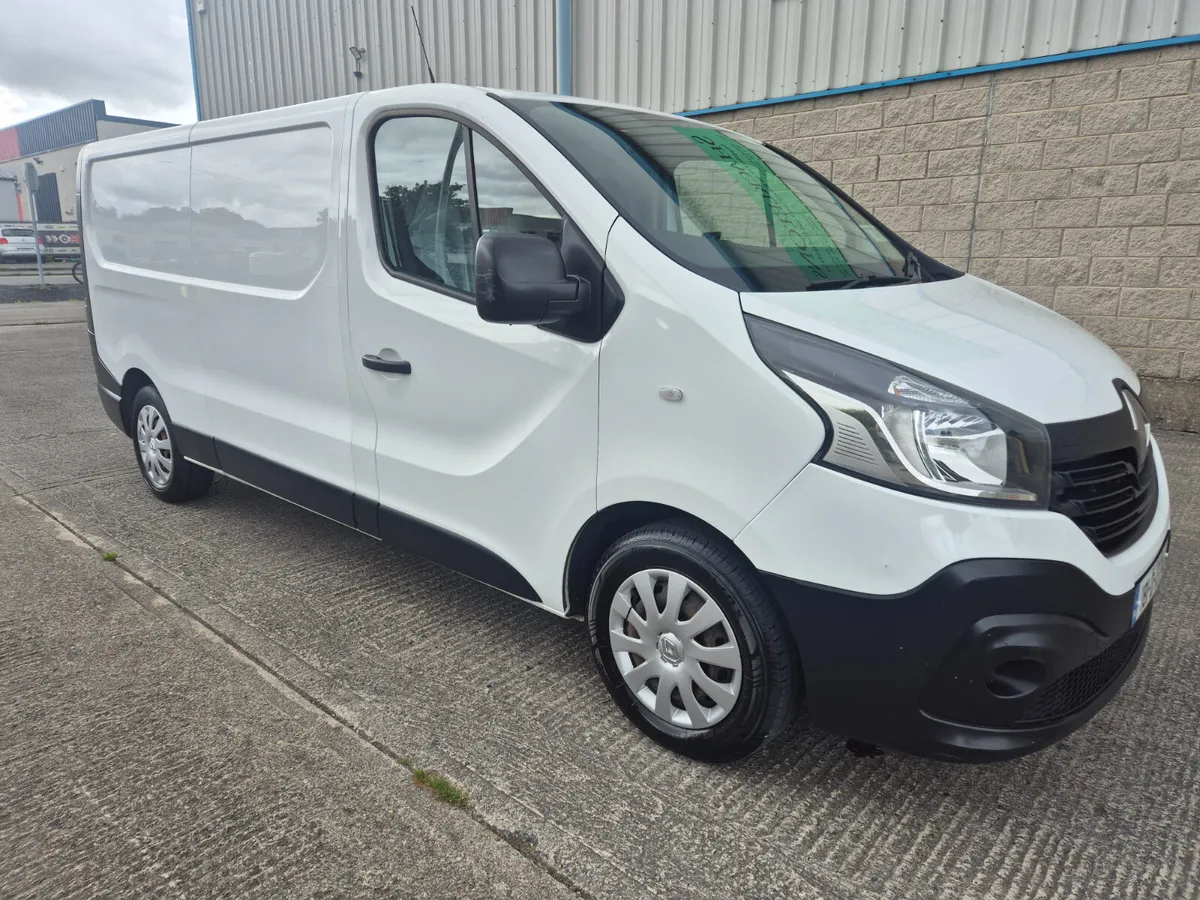 2018 Renault Trafic Lwb - Image 1