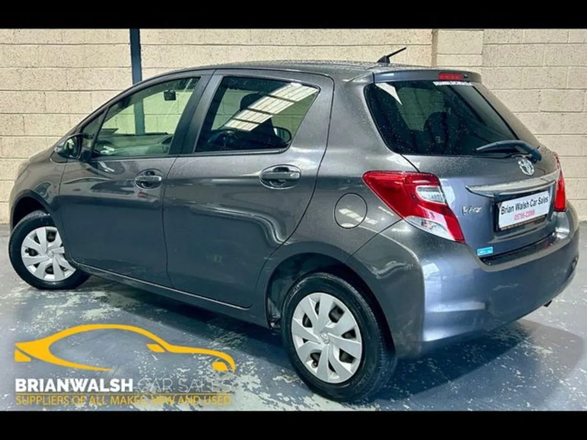 Toyota Yaris 1.0 - Image 2