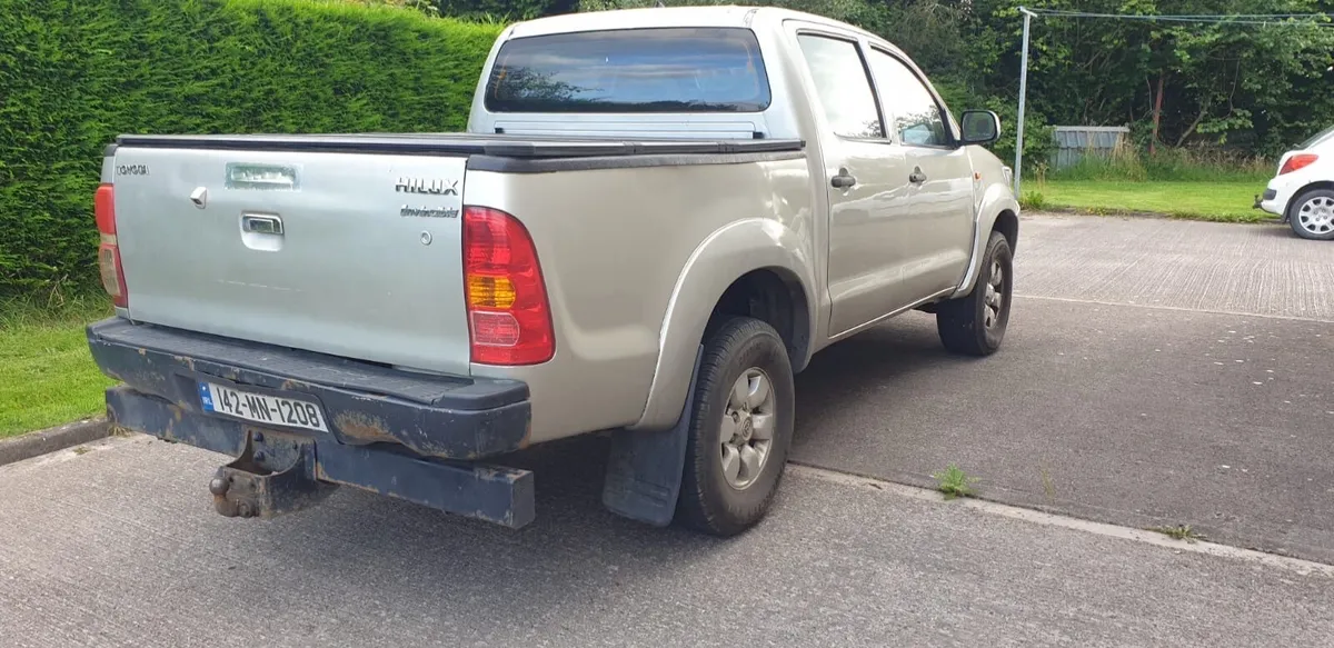 Toyota Hilux 2014 - Image 4