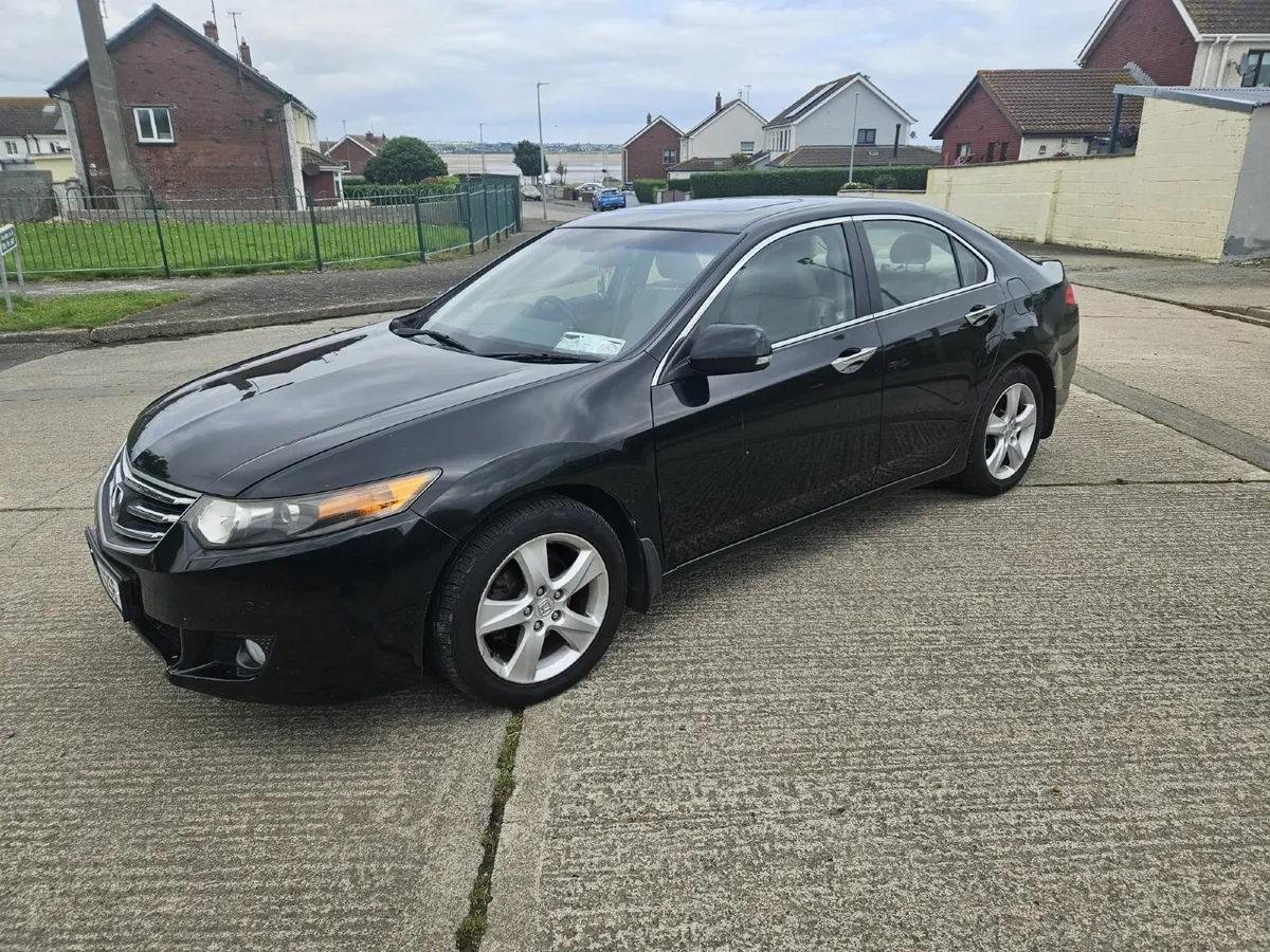 2011 Honda Accord 2.2 I-DTEC EX 4 DR - Image 1