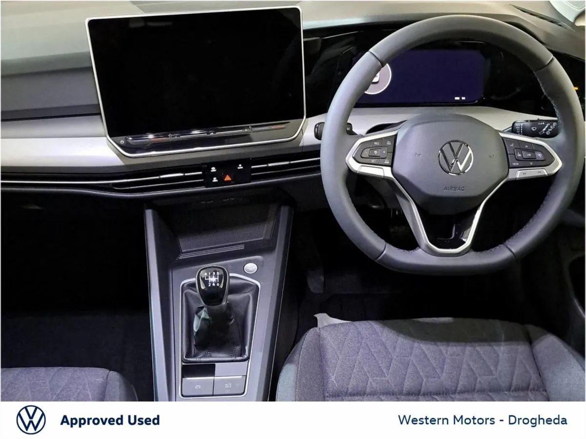Volkswagen Golf Edition 75  massive Savings - Image 4