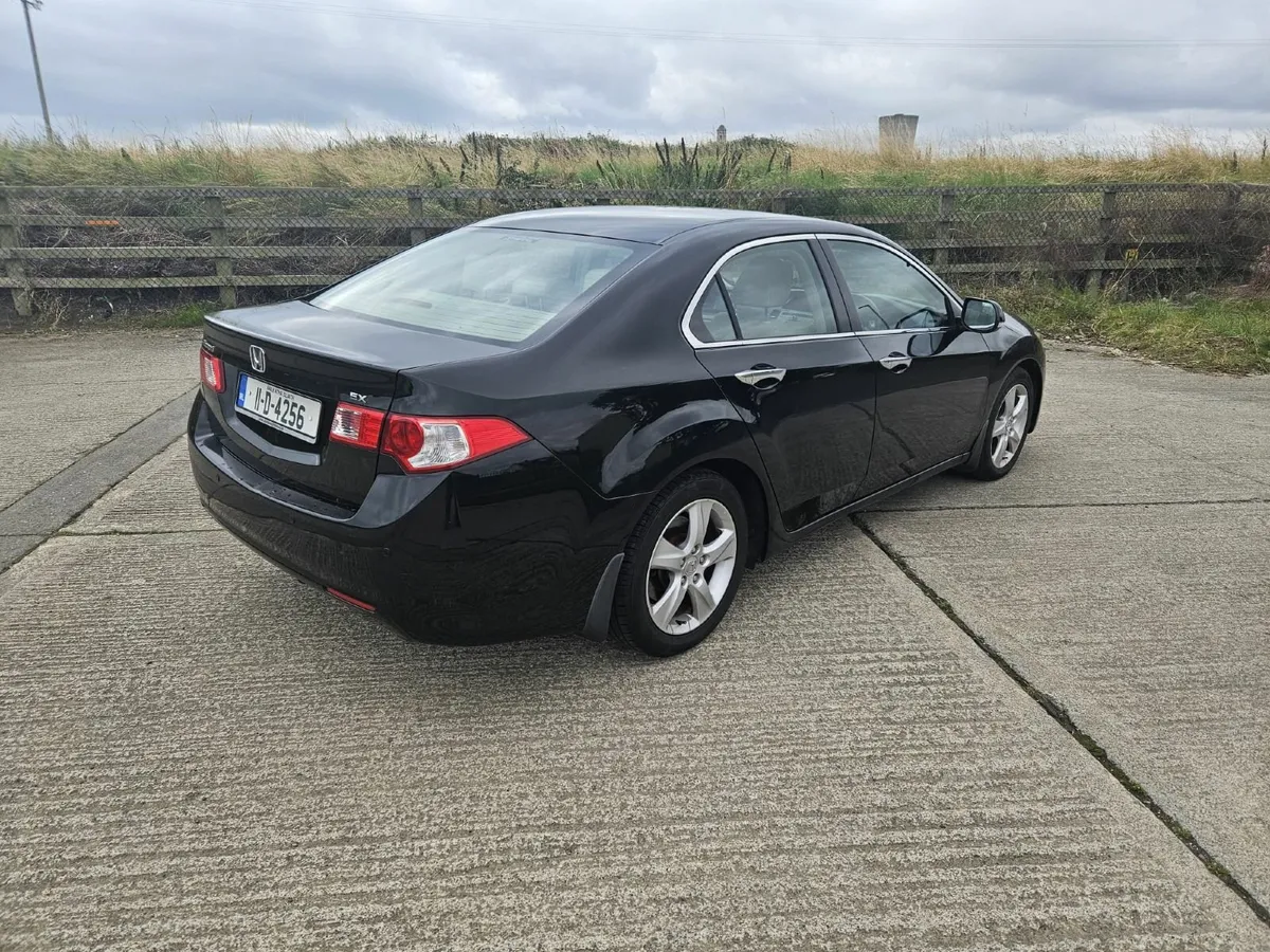 2011 Honda Accord 2.2 I-DTEC EX 4 DR - Image 4