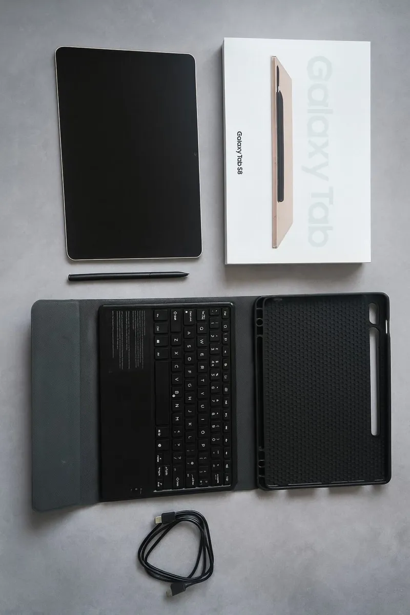 Galaxy Tab S8 - Image 3