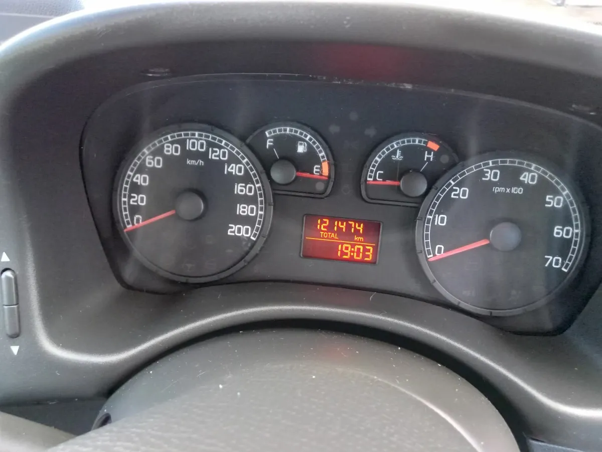 Fiat Punto 2005 - Image 3