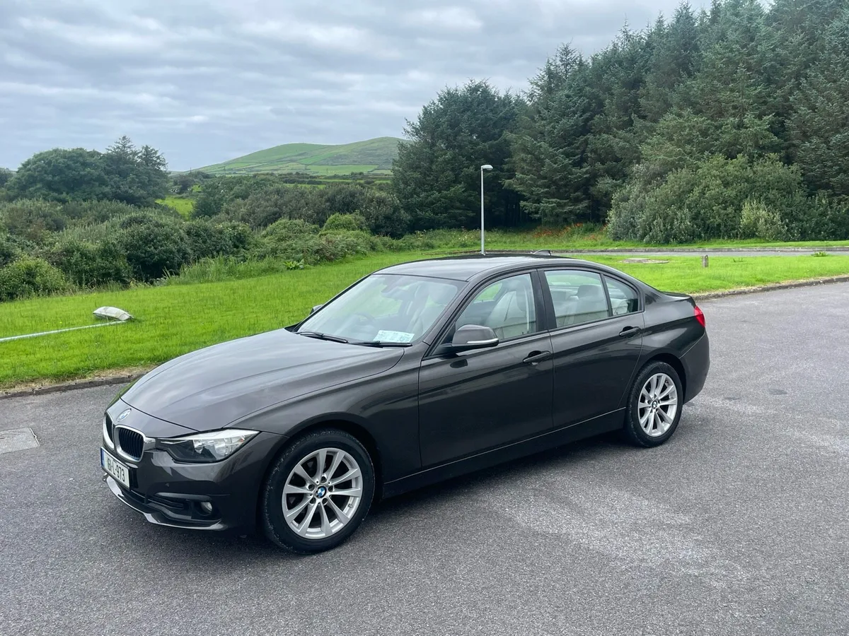 BMW 3 Series - Image 1