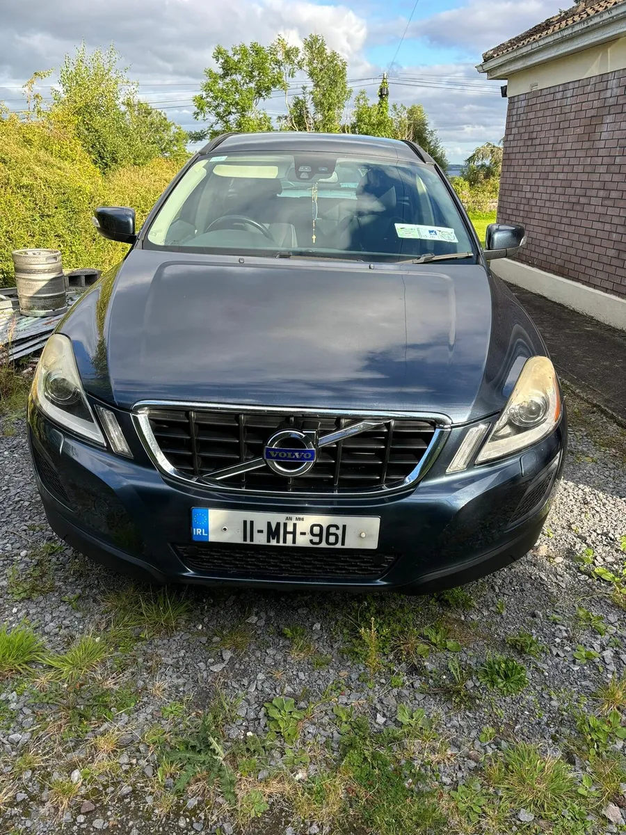 Volvo XC60 - Image 1