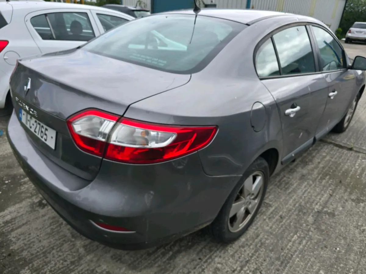 11 Renault Fluence 1.5 Dci Nct 26 - Image 4